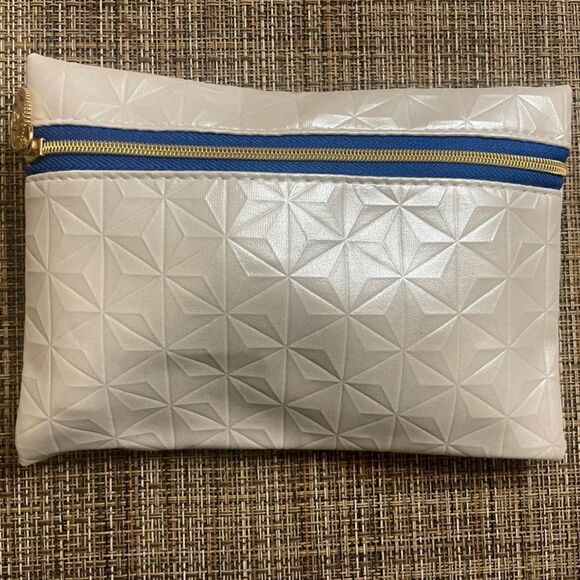 New Ipsy Beauty Bag Bundle - Picture 1 of 9